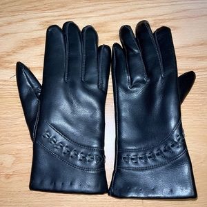 Women’s Leather Gloves with Fleece Lining - Size L